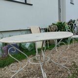 Salon de jardin ancien en fer plein milieu xxeme