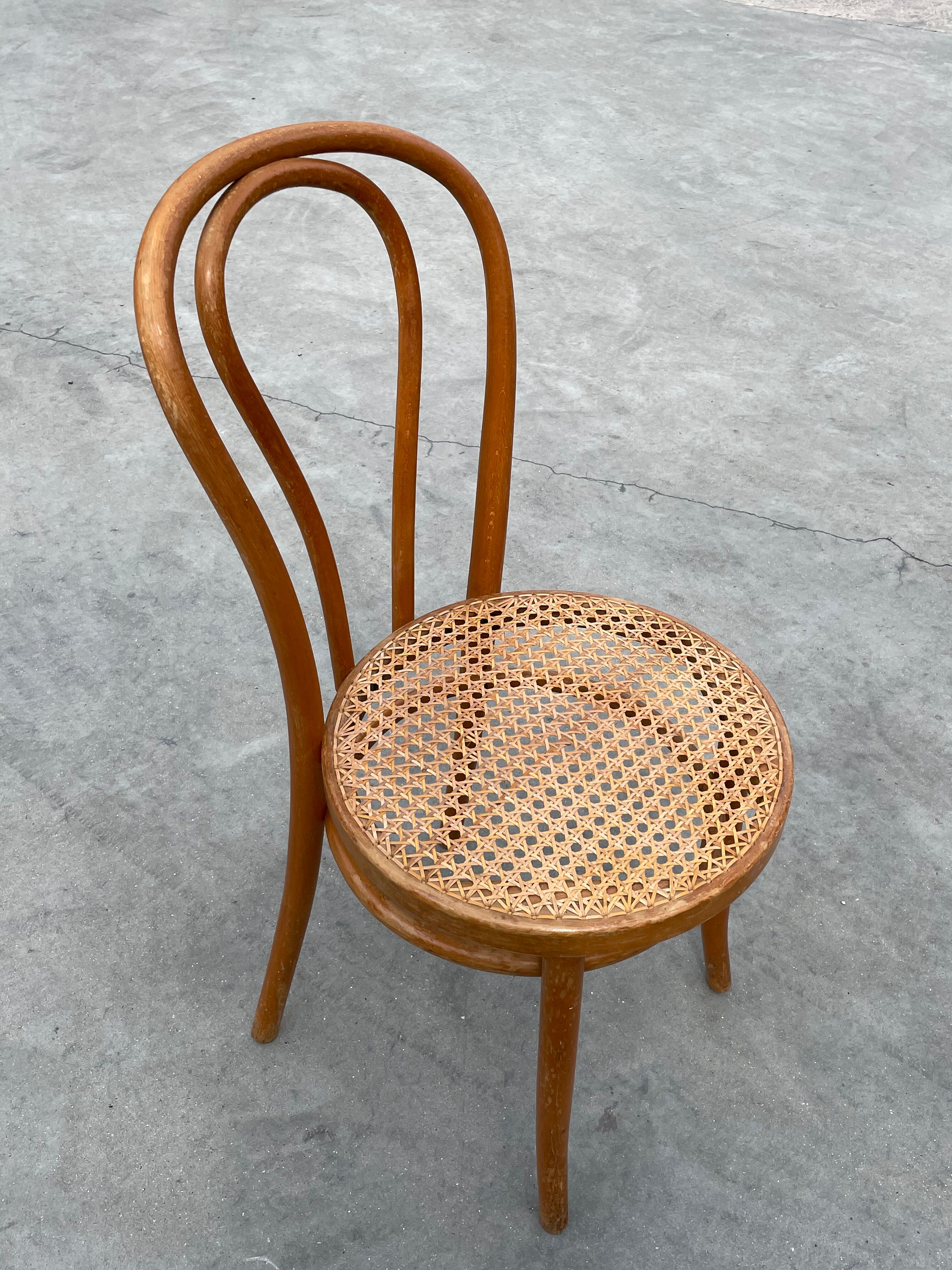 Chair n°18 model of Thonet edition ZMG