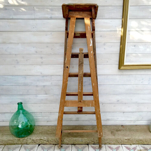 Painter stepladder