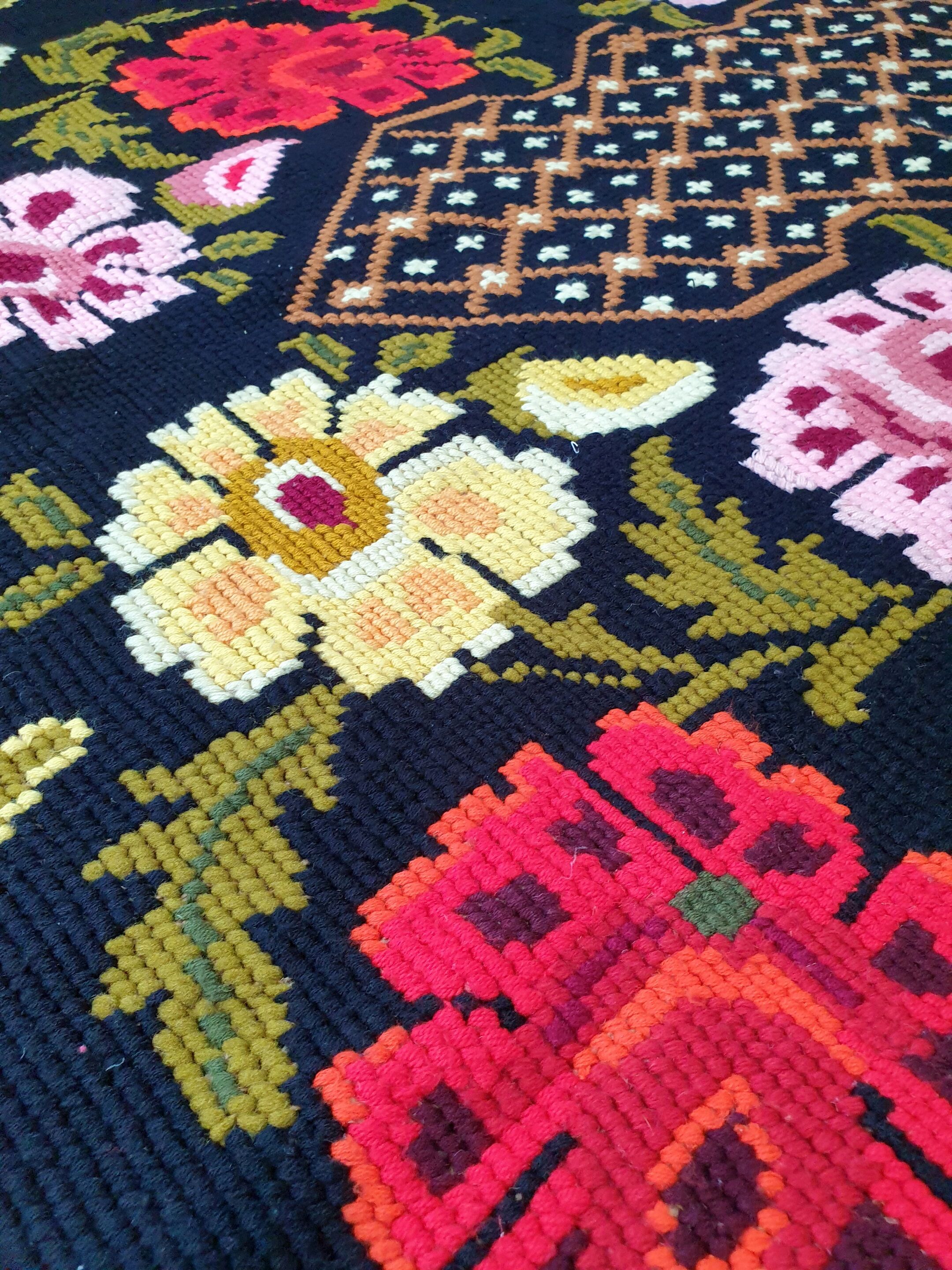 Cross stitch floral boho carpet made by hand on hemp, Romania 148x190cm