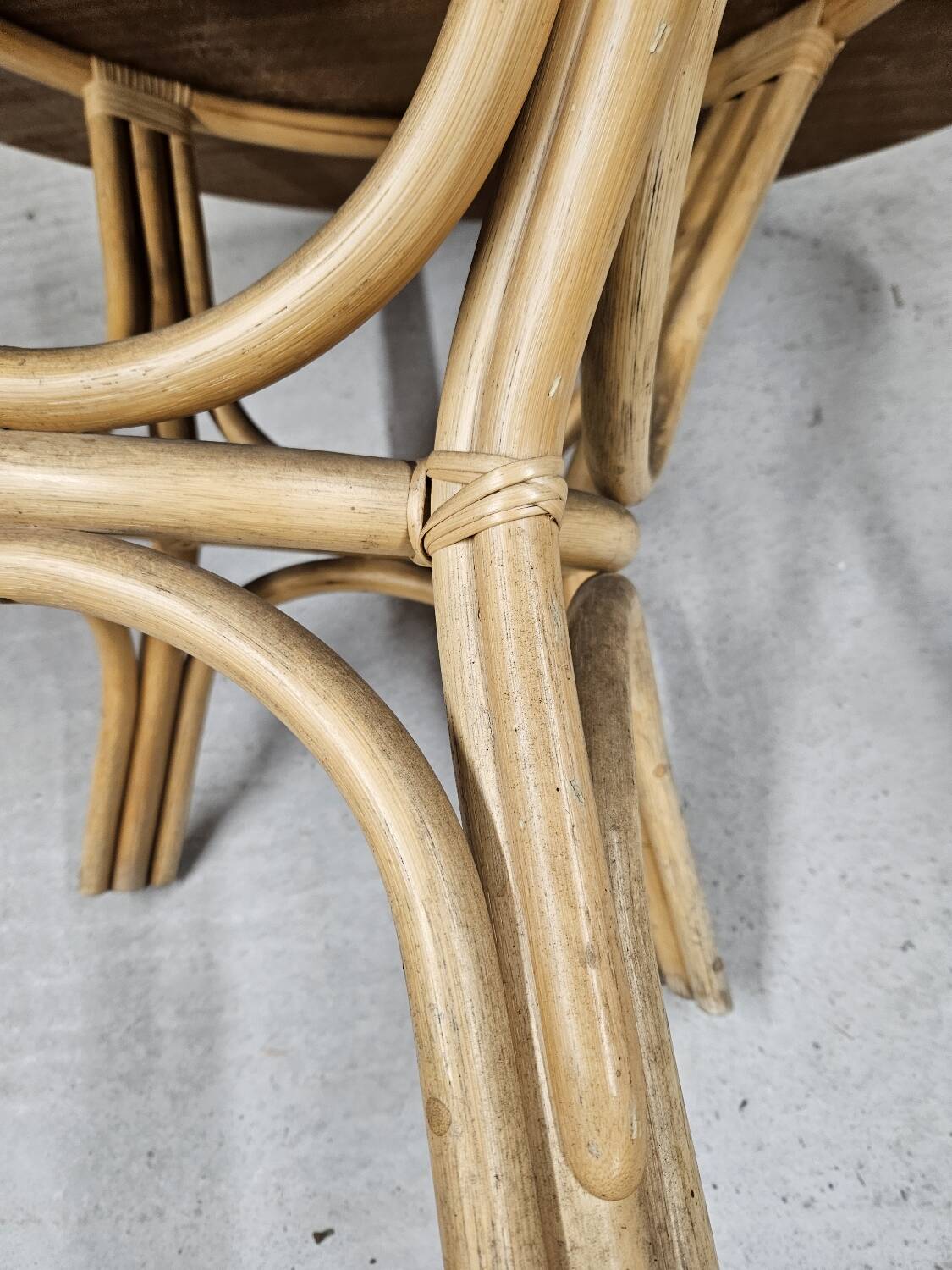 Vintage bamboo table 1980"