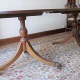 Régence style double piédestal prolongeant table à manger ovale fin des années 70