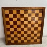 Wooden draughts game