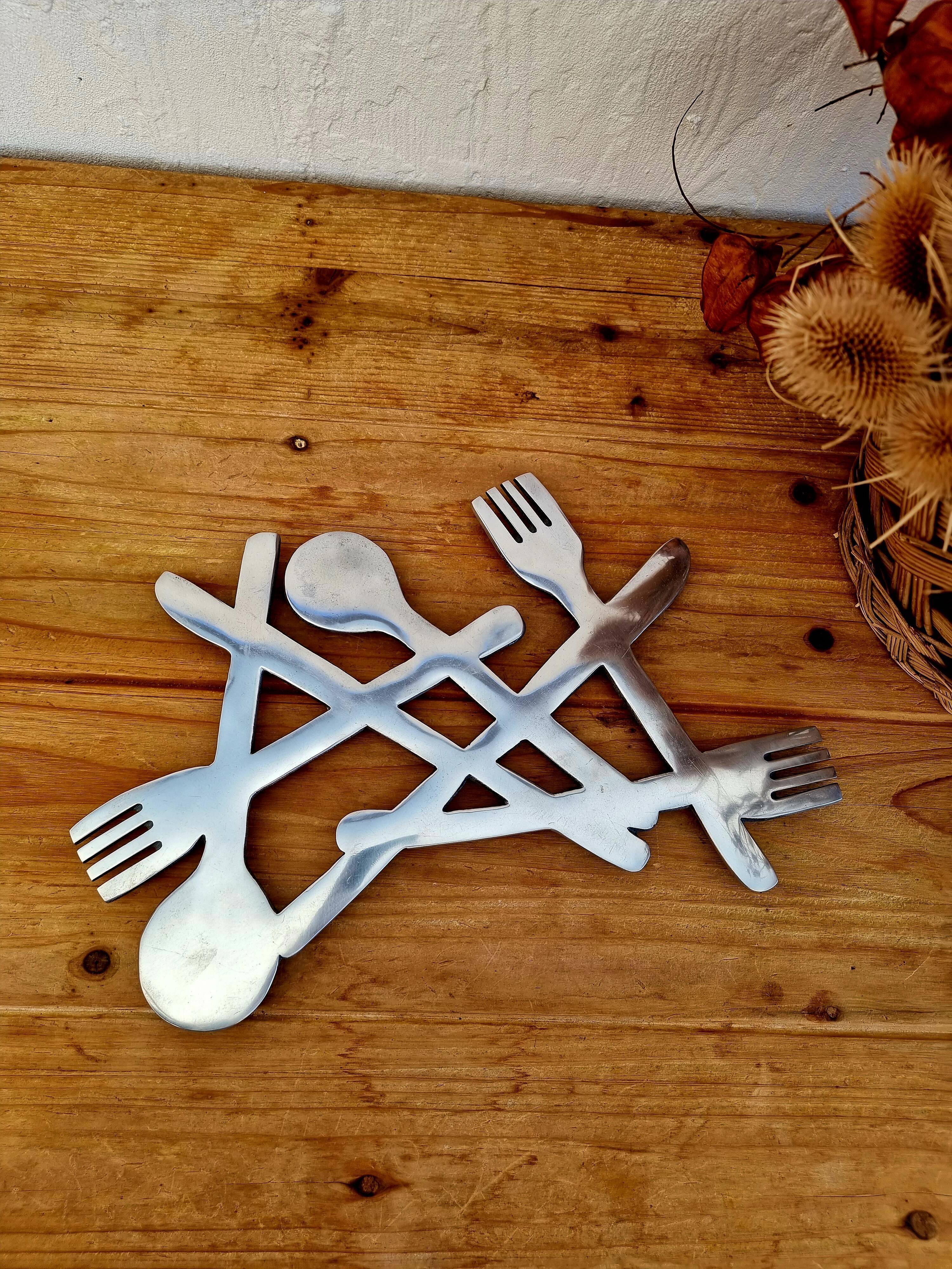 Cutlery design