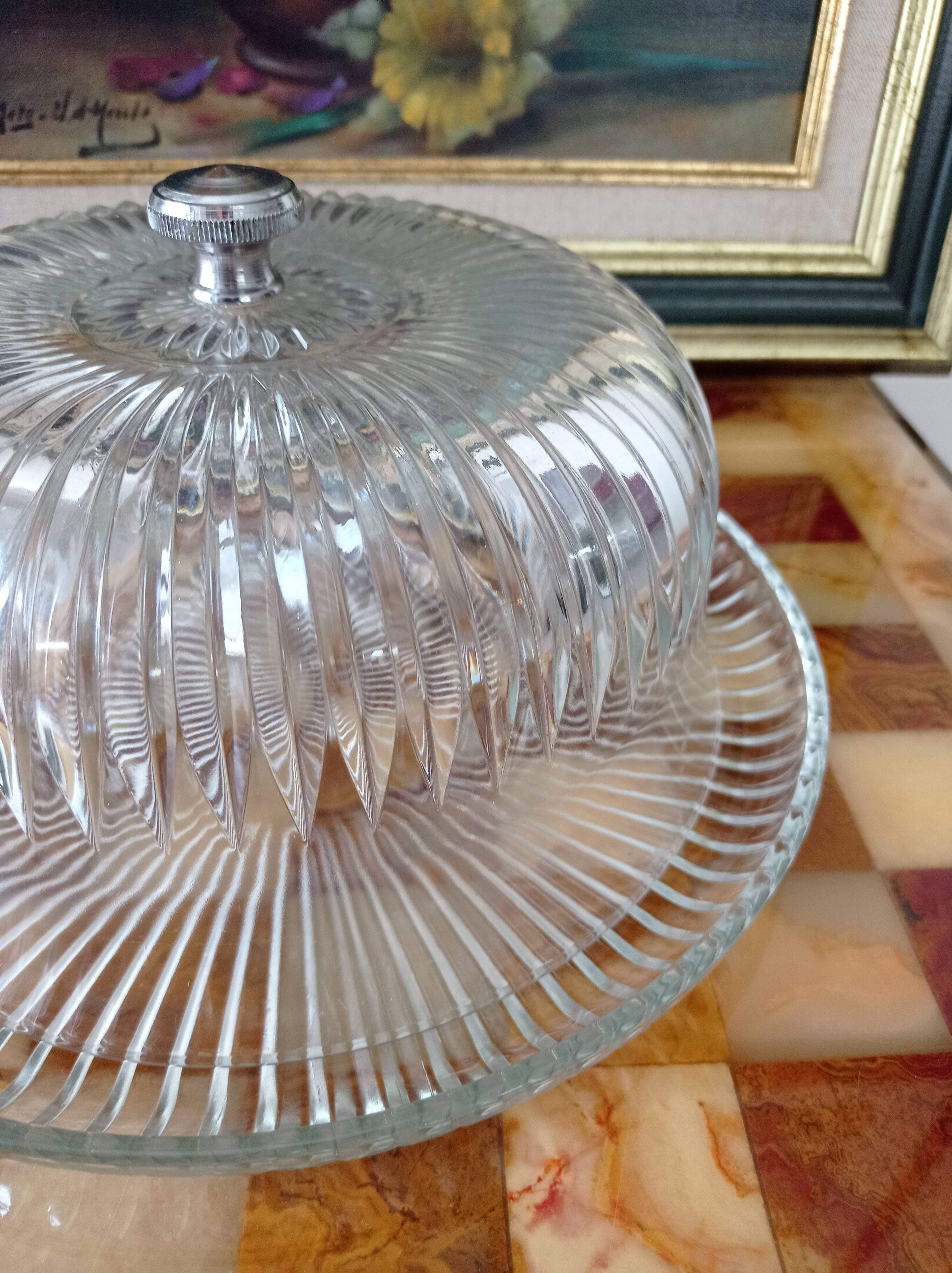 Vintage VMC Reims plat à gâteau et cloche en verre taillé