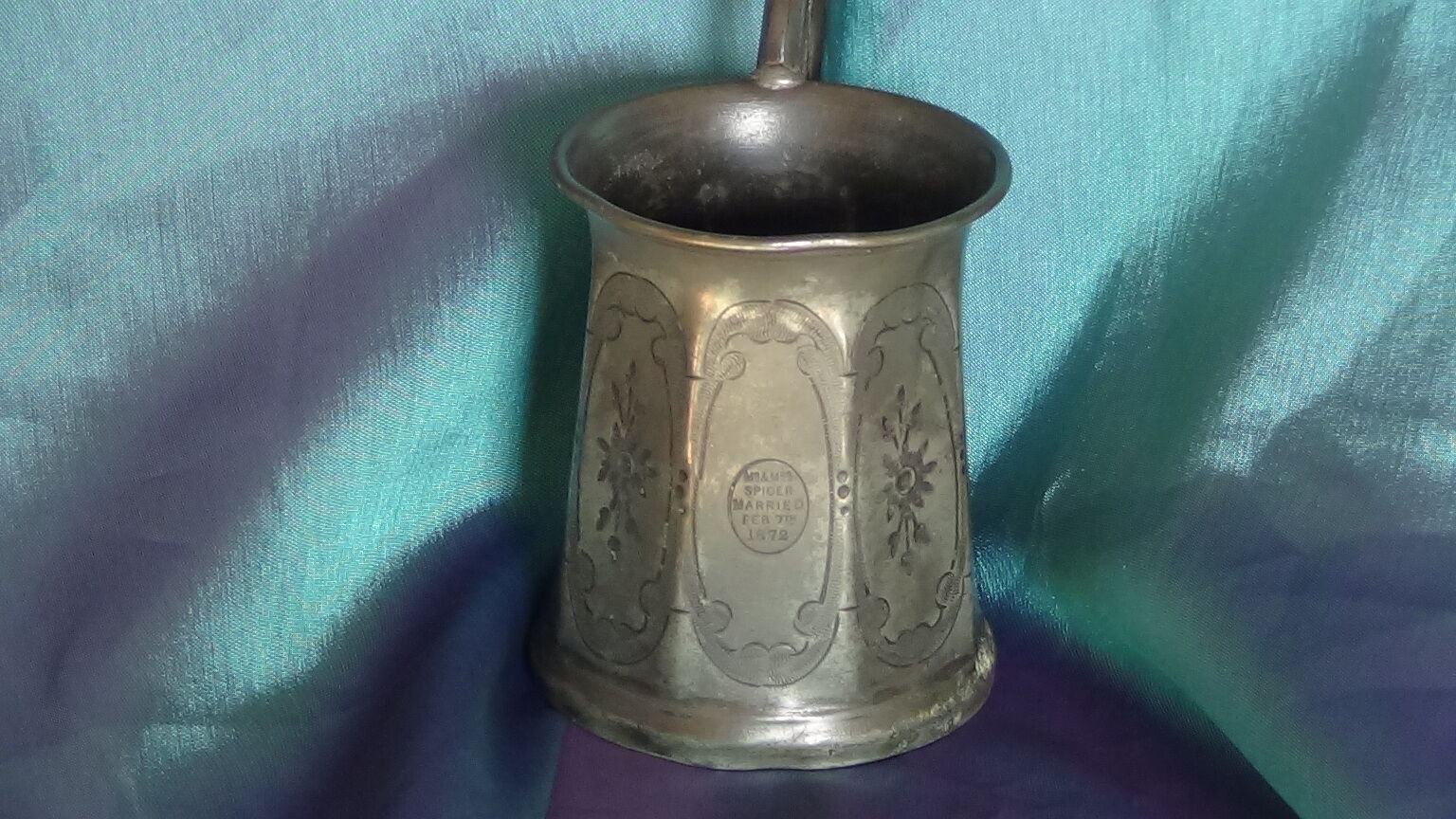 Pewter beer tankard