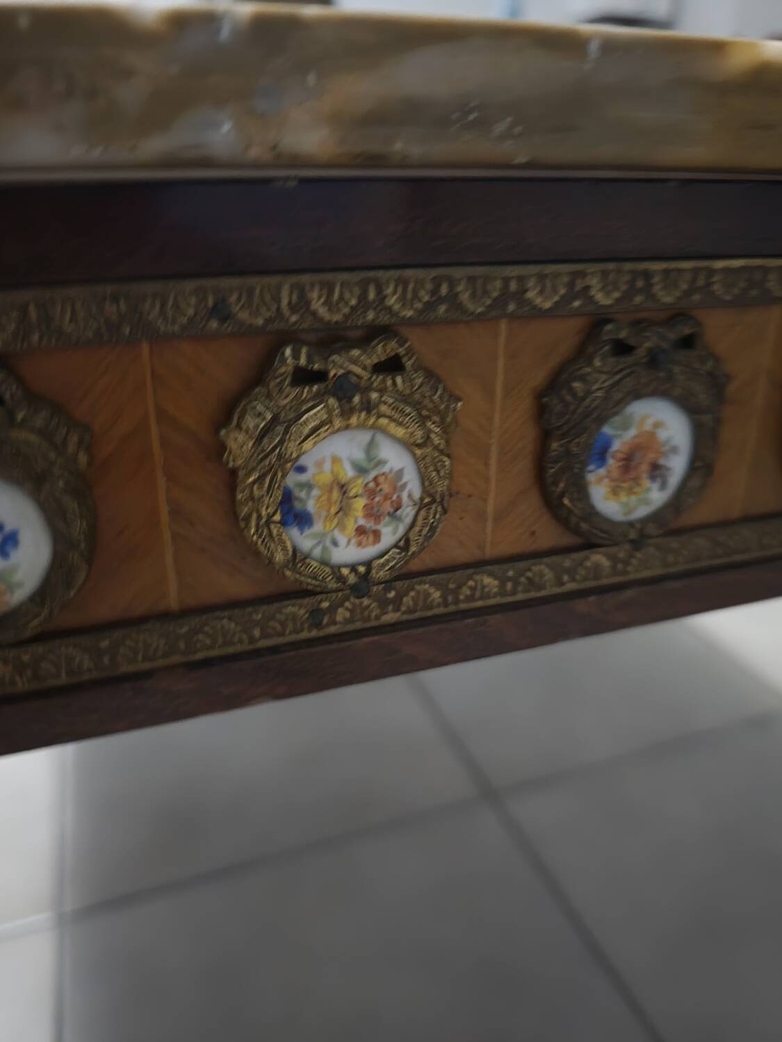 Louis XVI style coffee table - marble, porcelain medallions