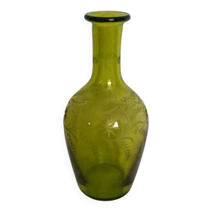 Carafe vase en verre