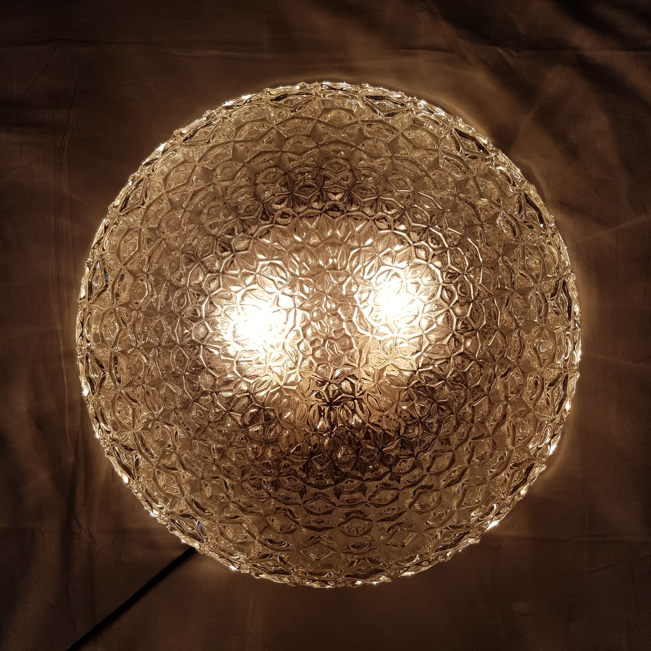 Ceiling light globe in cast glass and bakelite