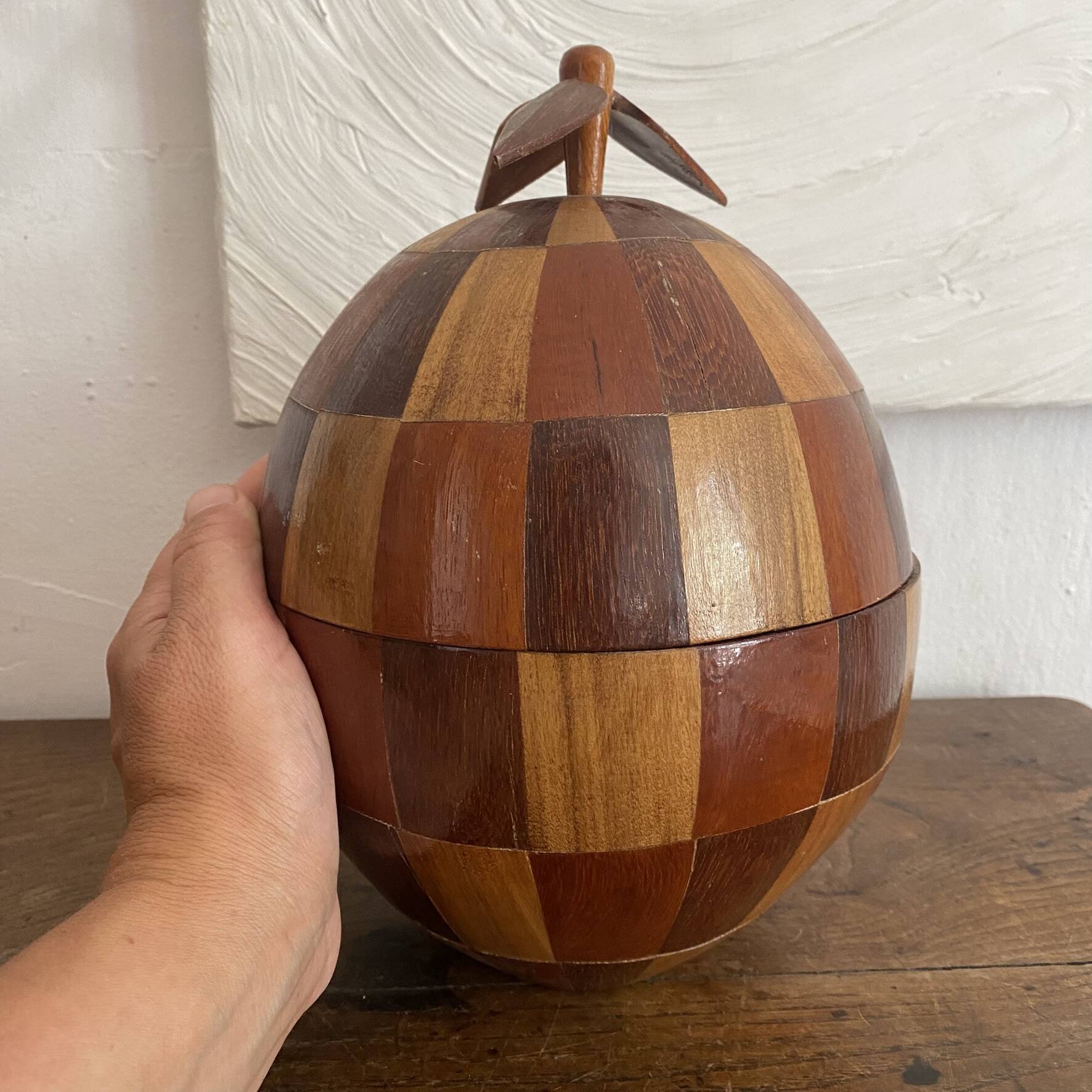 Seau à glaçons vintage  en noix de coco marquetée