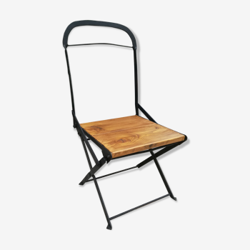 Small folding chair