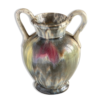 Vintage vase with flaming ceramic handles