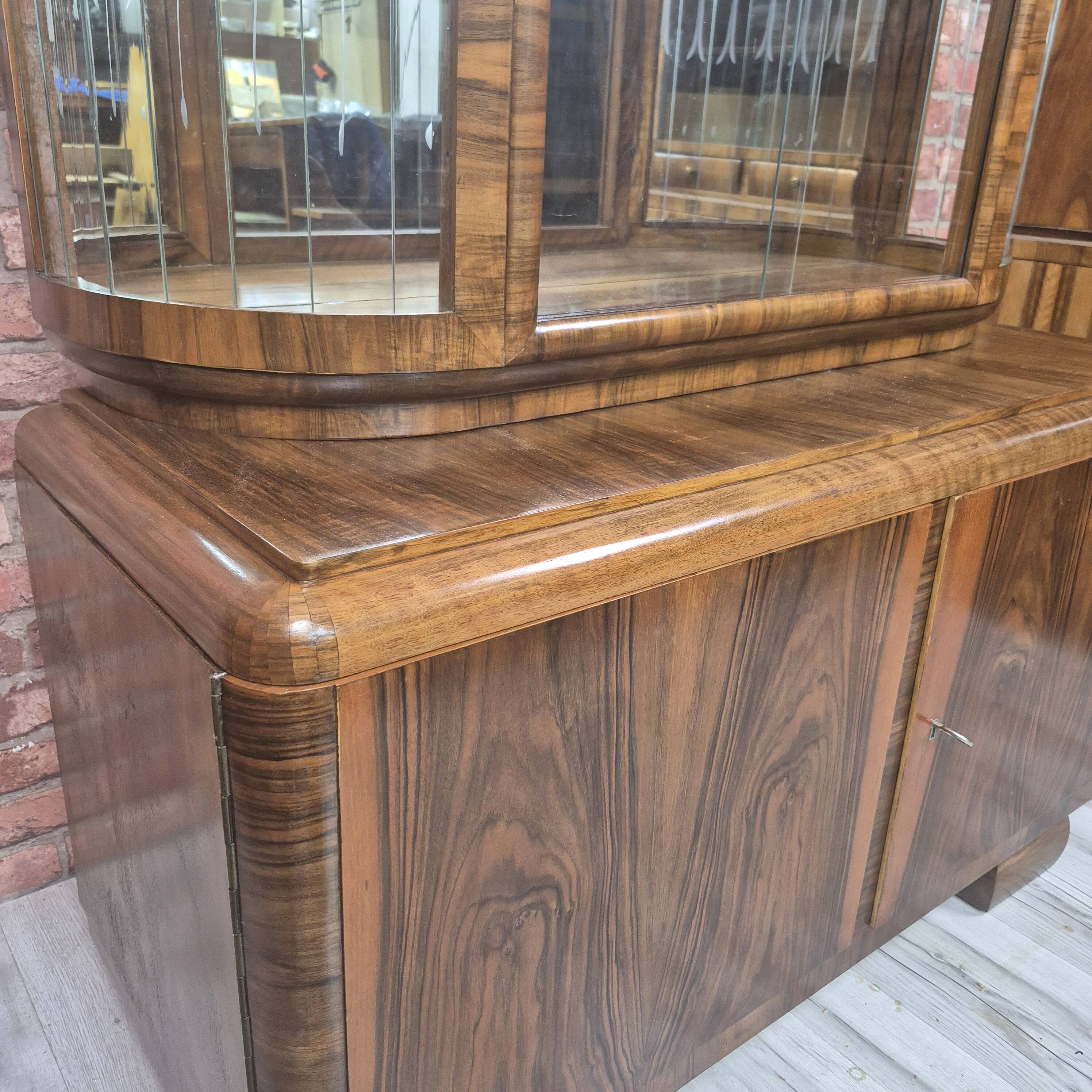 Restored Art Deco Walnut Display Cabinet with Engraved Glass Slats - 1930s