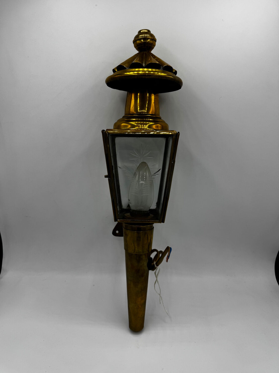 19th-century carriage lamp