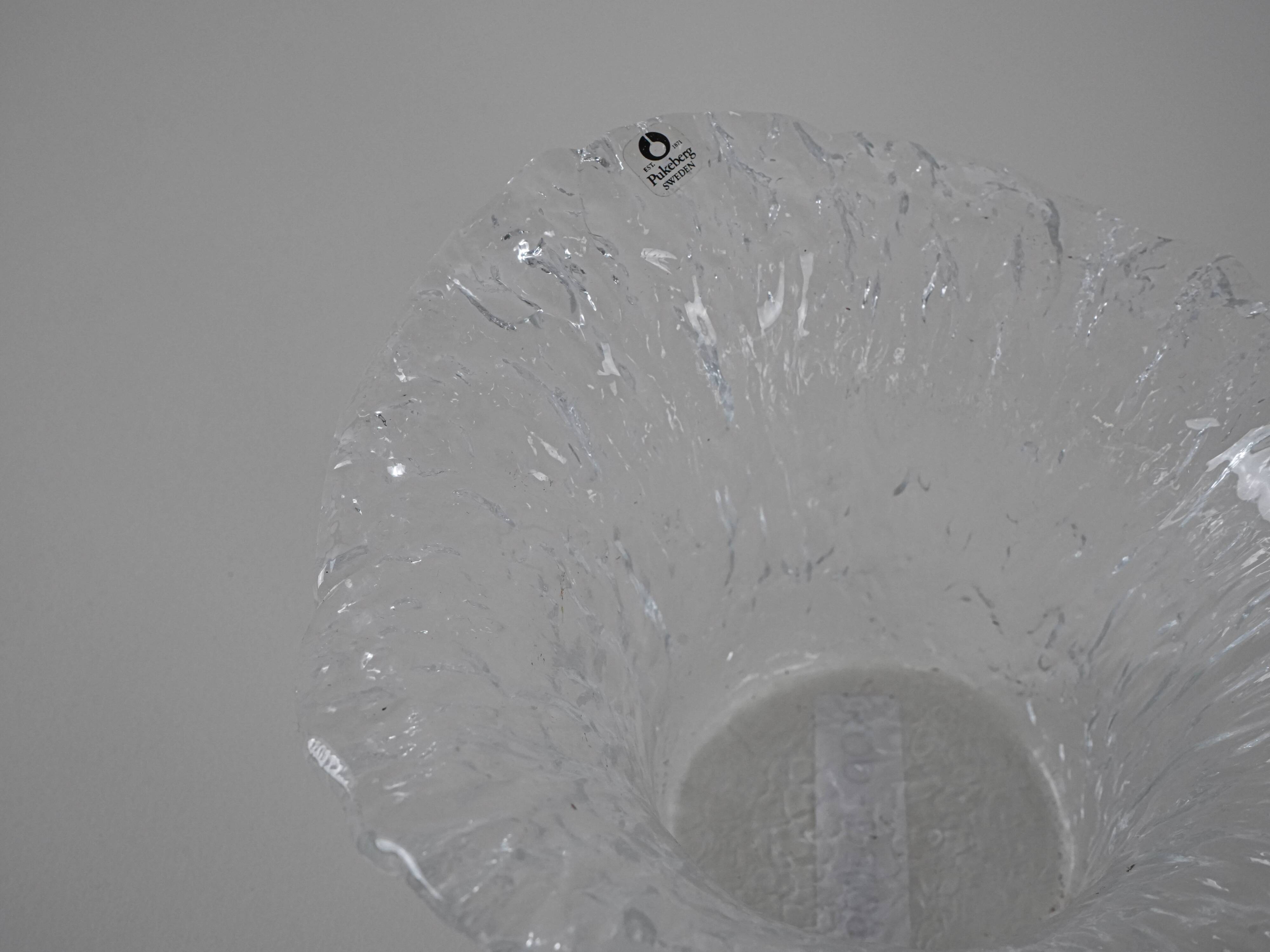 Glass vase, Swedish design, 1960s, manufacturer: Pukeberg