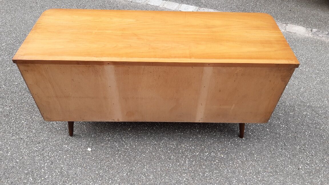 Vintage bass enfilade