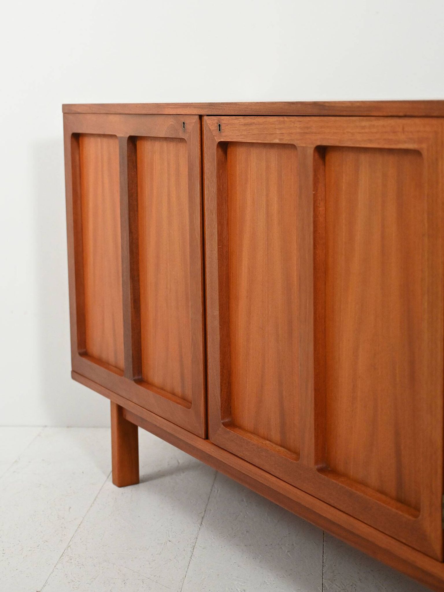 Buffet vintage suédois par Karl Erik Ekselius
