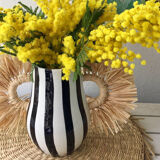 Vase amphore noir et blanc
