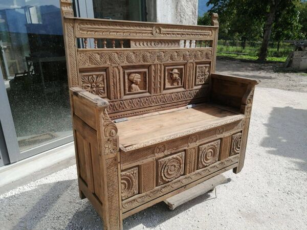 Banc coffre breton ancien