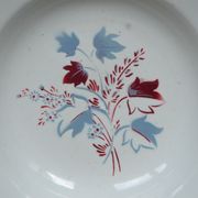 Lot dépareillées de 3 assiettes Digoin et Sarreguemines