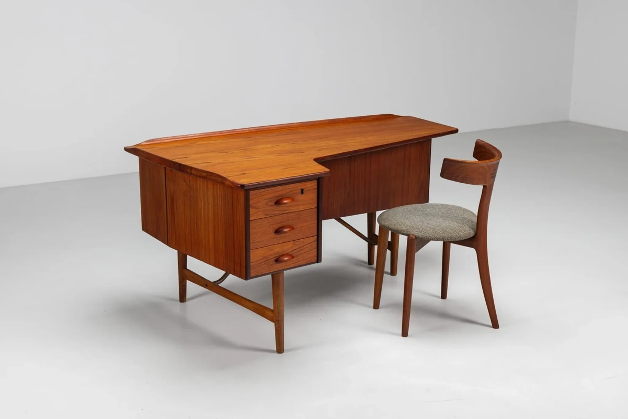 Peter Lovig Nielsen boomerang writing desk teak Lovig Denmark 1960
