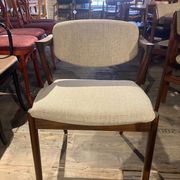Chaises de salle à manger en teck modèle 42 de Kai Kristiansen pour Schou Andersen