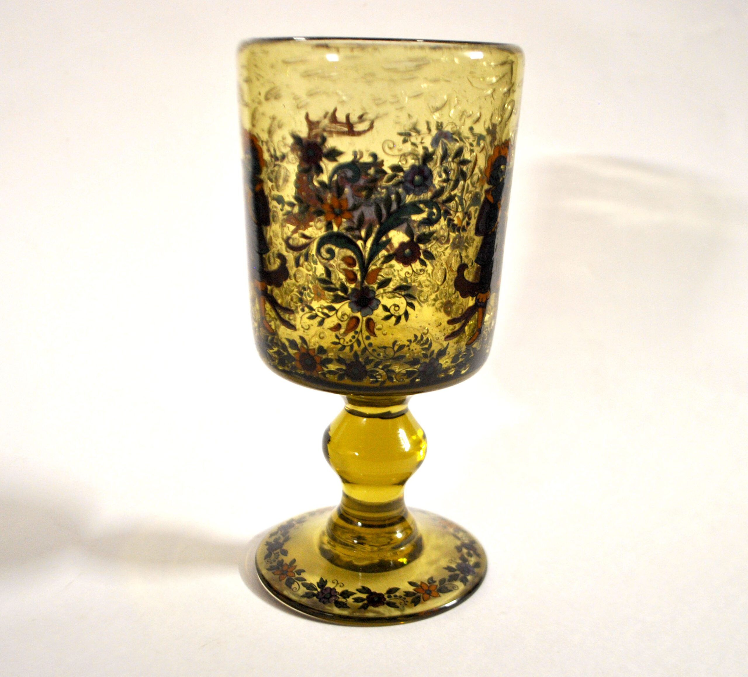 Roemer glass in bubble glass, enamelled, hunter Alfred TAUBE VOHENSTRAUSS Germany