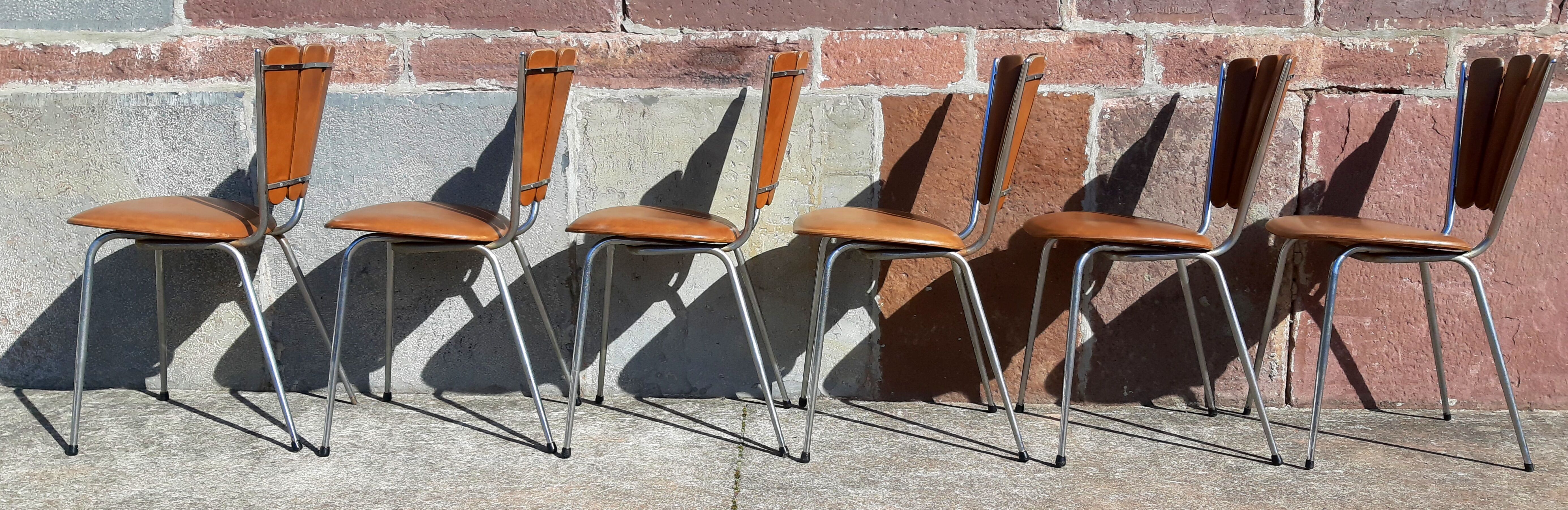 Lot de 6 chaises "pétale" de Soudéxvinyl