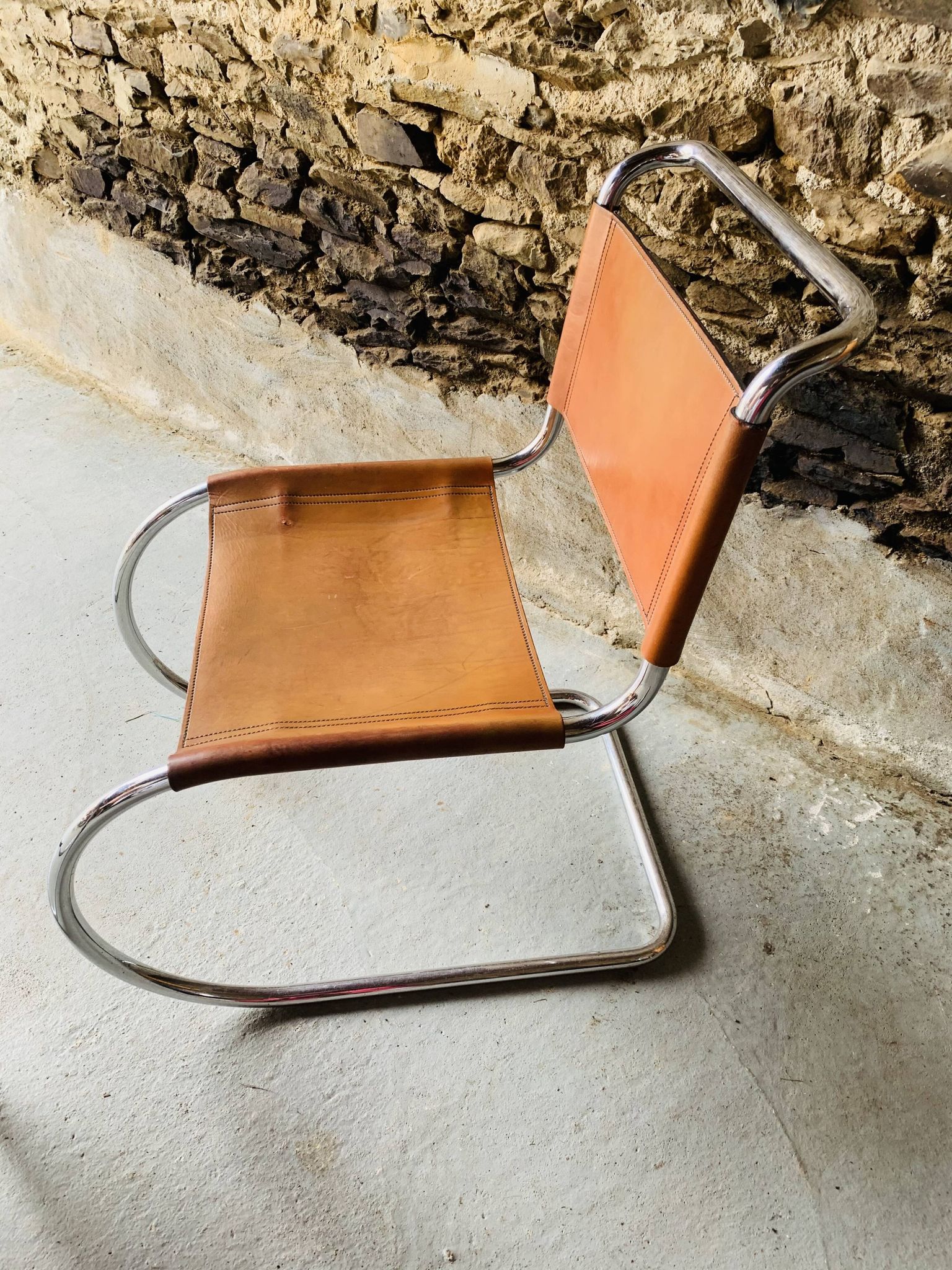 2 chairs MR10 by Ludwig Mies Van Der Rohe for Fasem, 1980