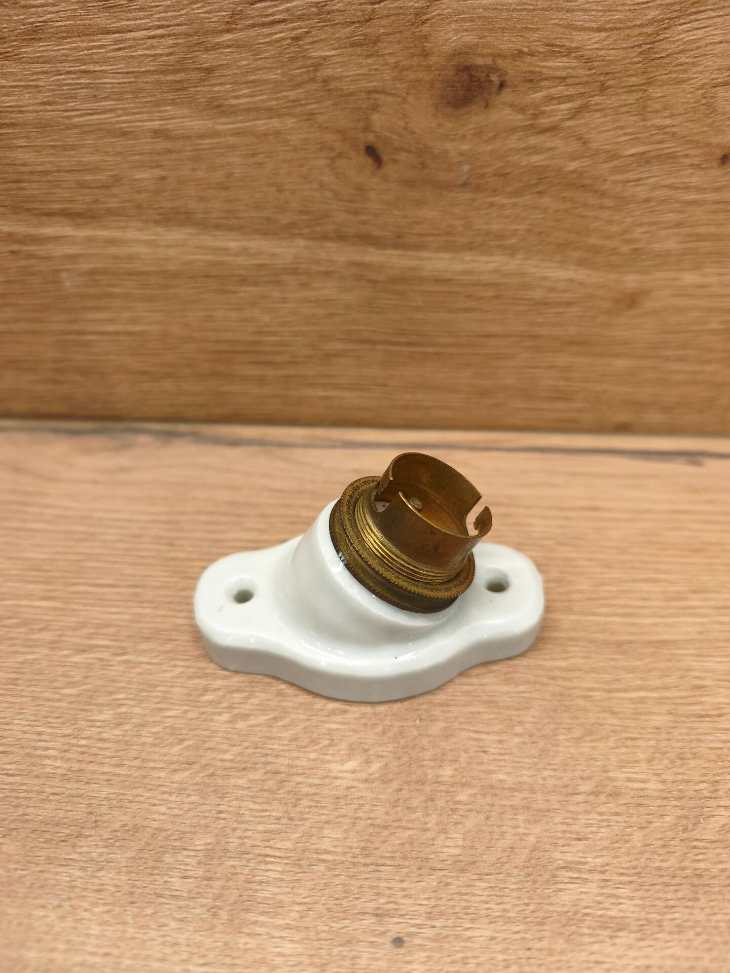 Porcelain wall light