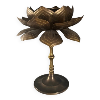 Lotus flower candle holder