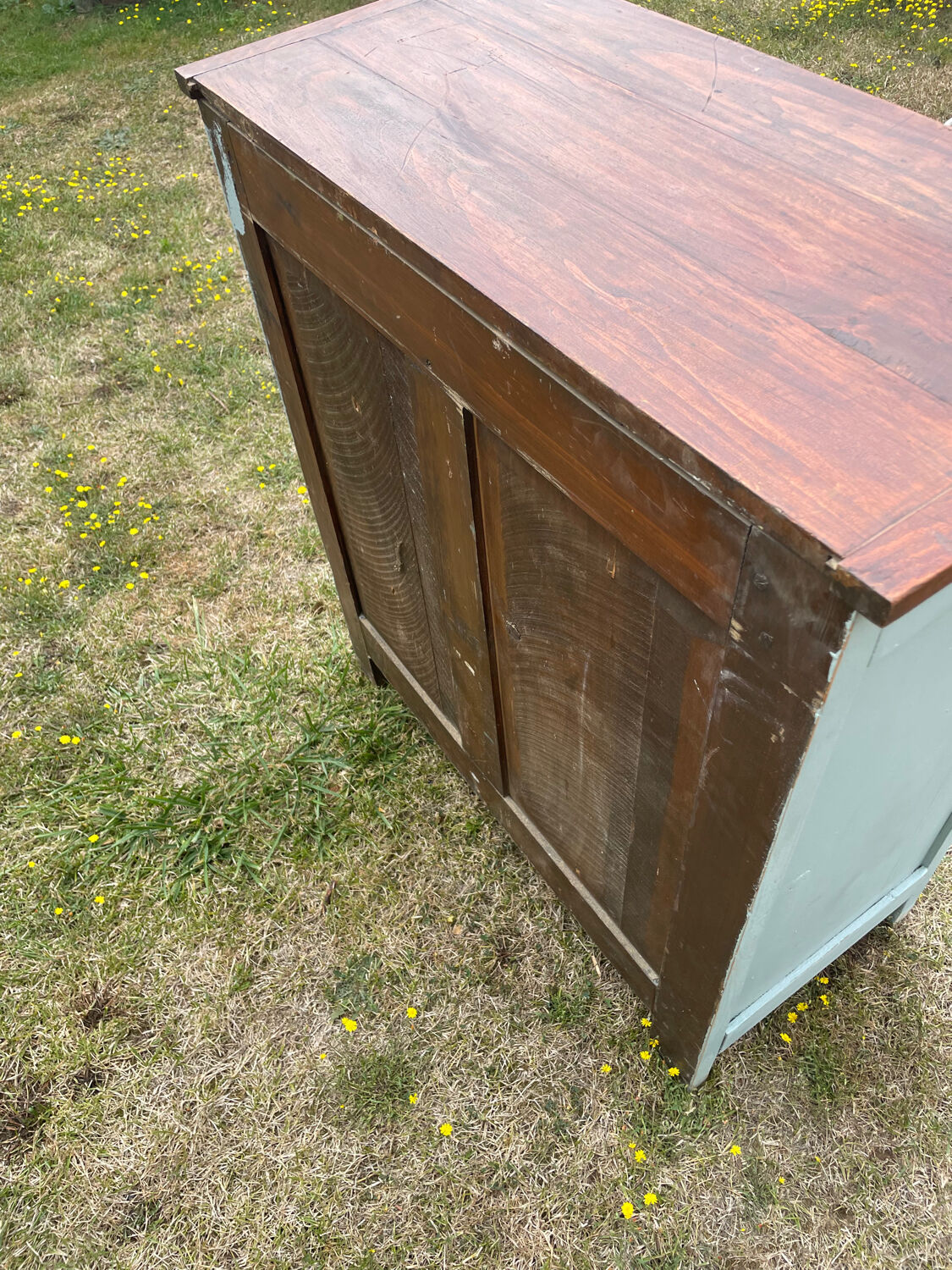 Buffet parisien vintage bleu