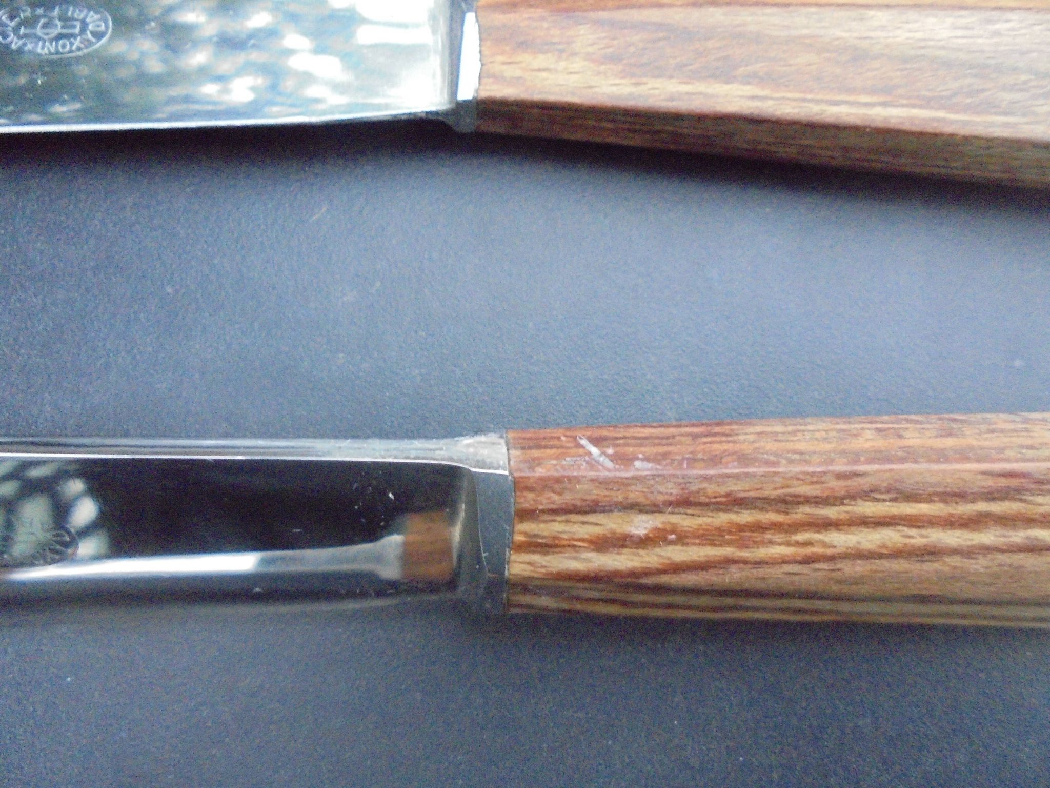 12 table knives vintage handle wood (rosewood) stainless steel blades