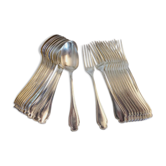 12 couverts de table 24p en métal argenté Alfenide Christofle Modèle Pompadour