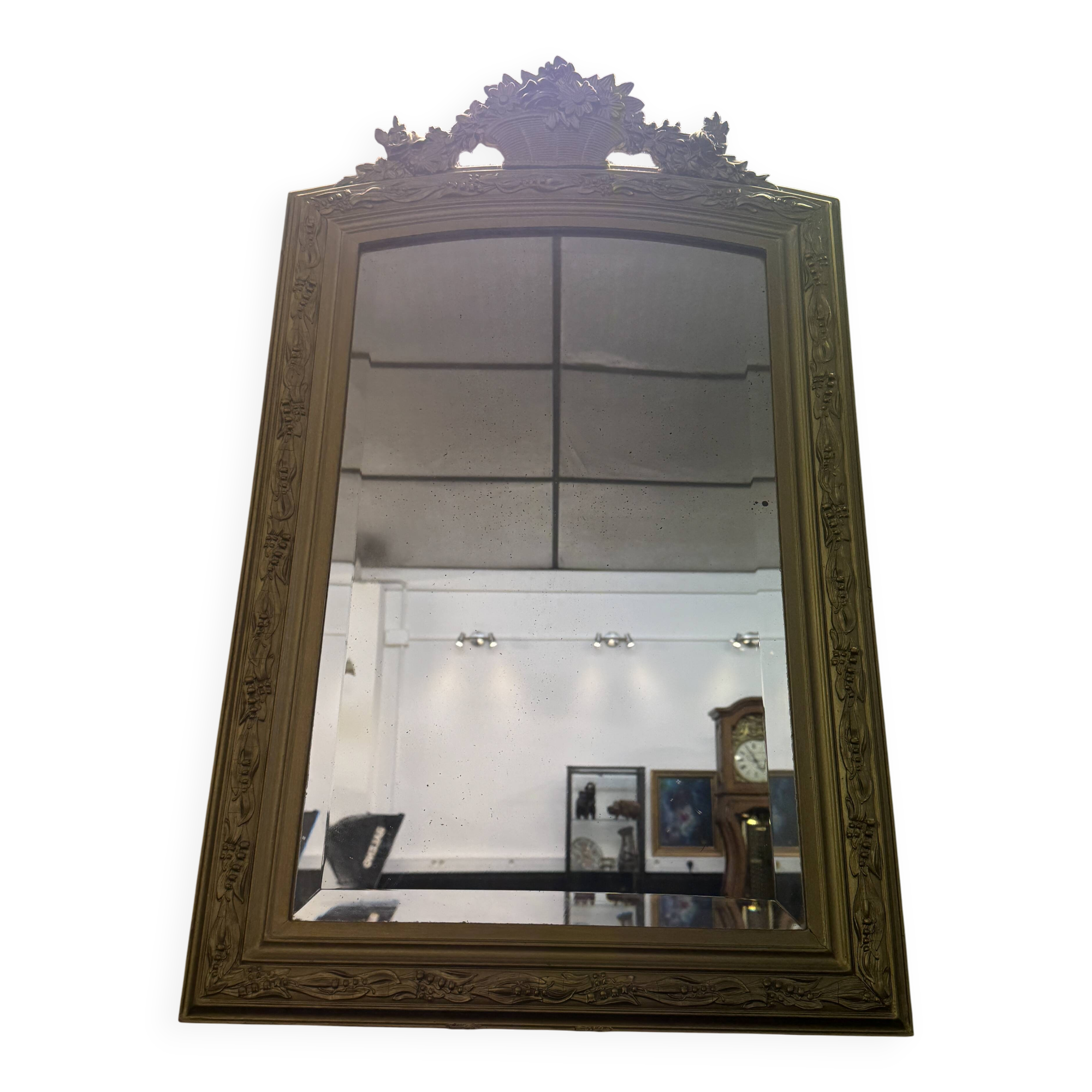 Golden framed mirror – medium size