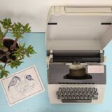 Super Petite international typewriter, made in England