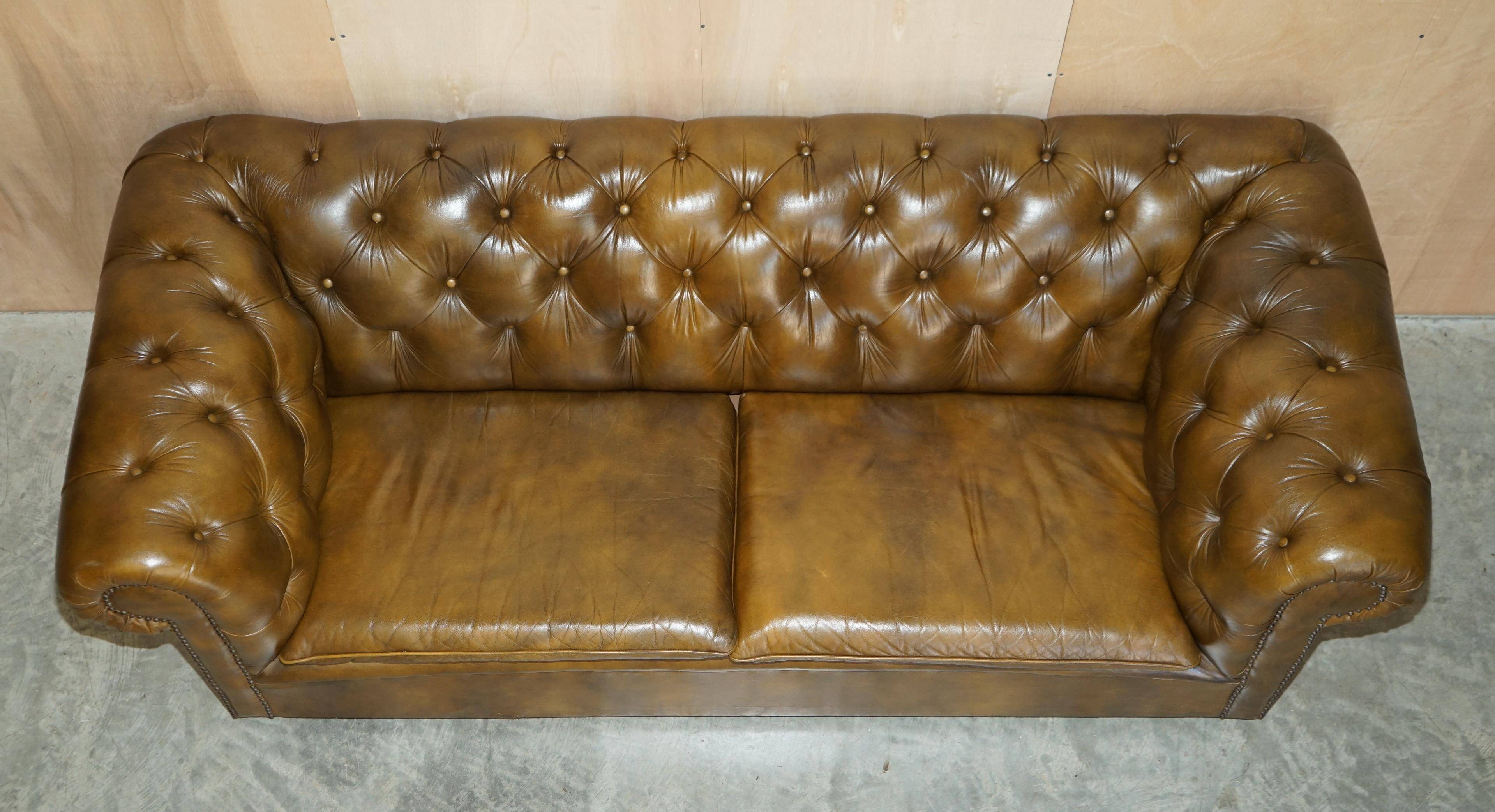 Ensemble vintage Chesterfield salon 3 pièces cuir