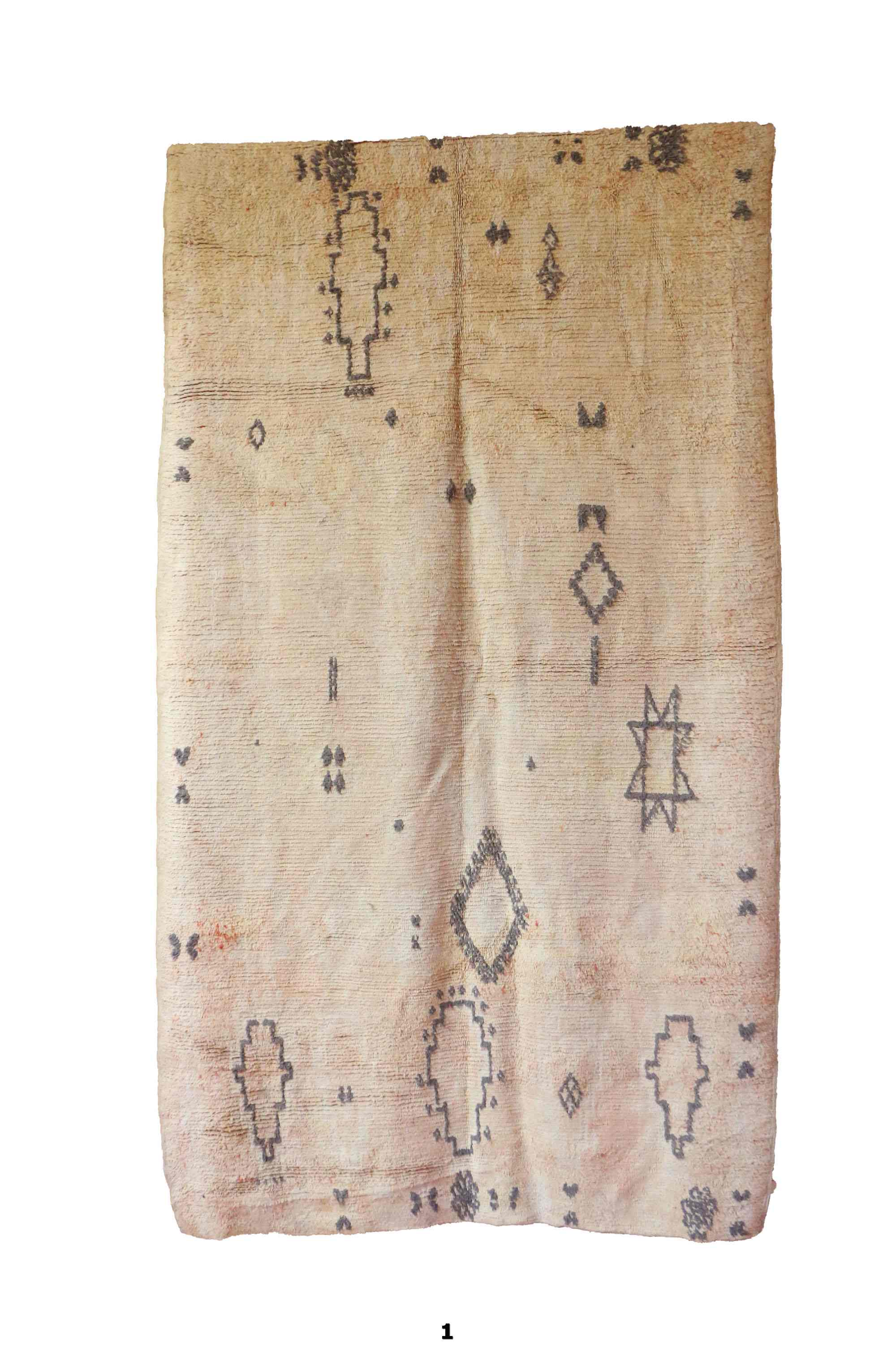 Moroccan tribal carpet - 152 x 277 cm