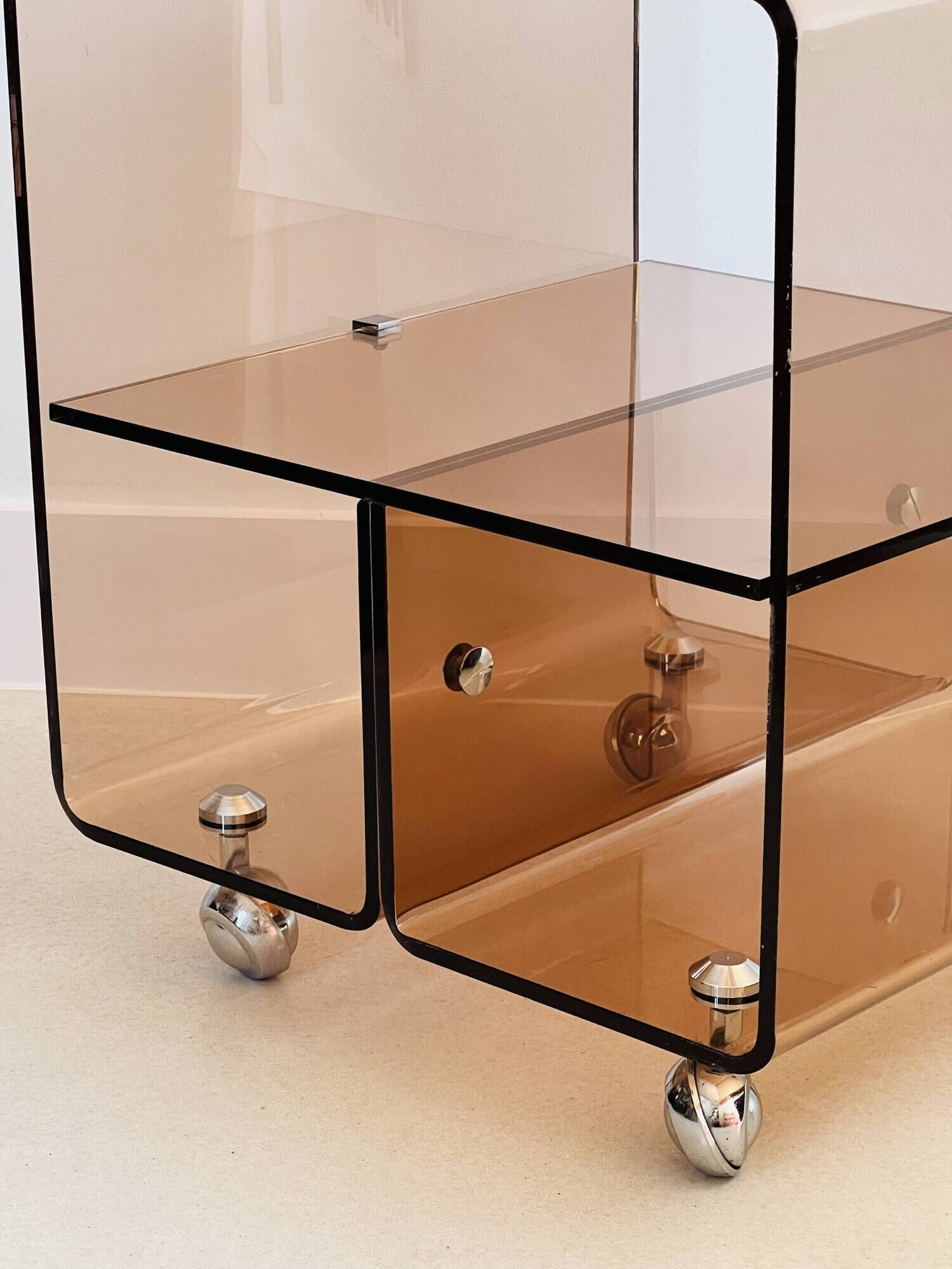 Cubic coffee table on casters in altuglas by Michel Dumas, France 1970