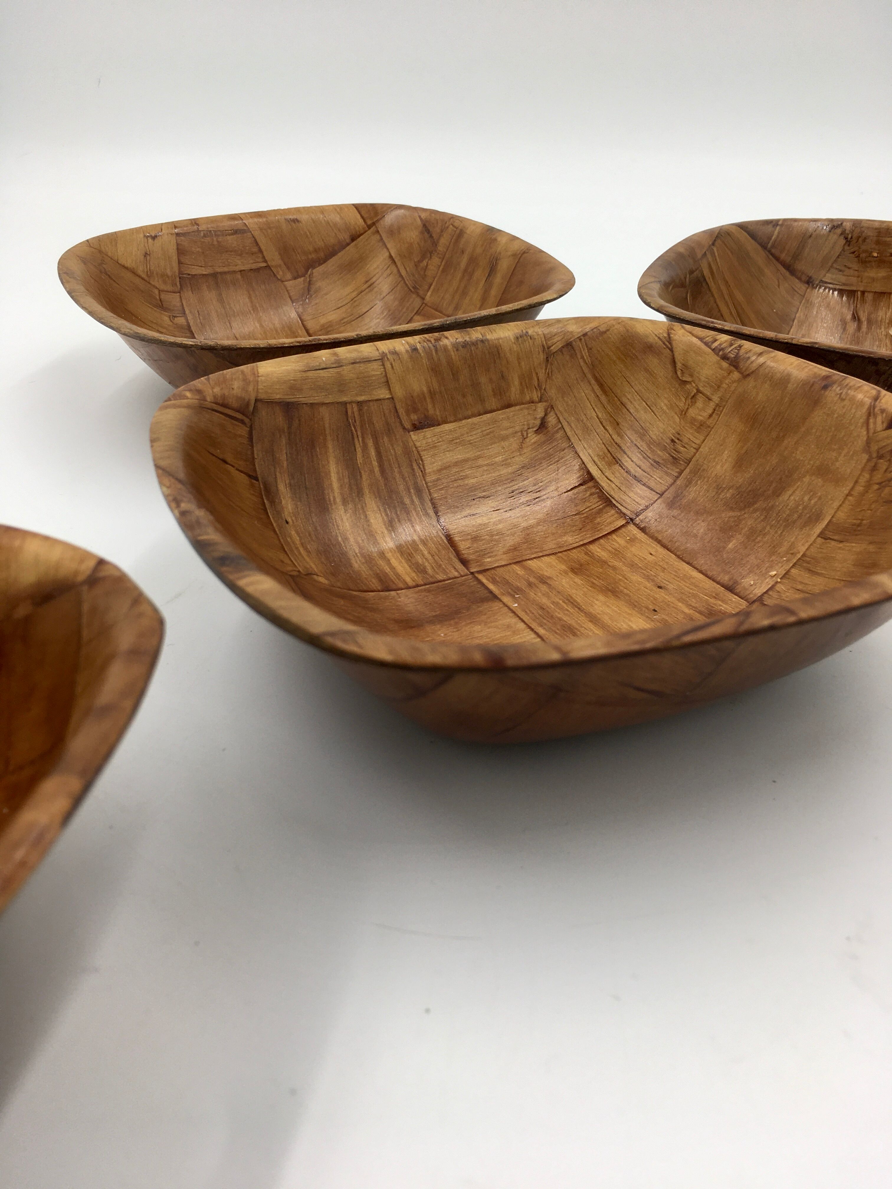Set of 5 banana leaf dishes
