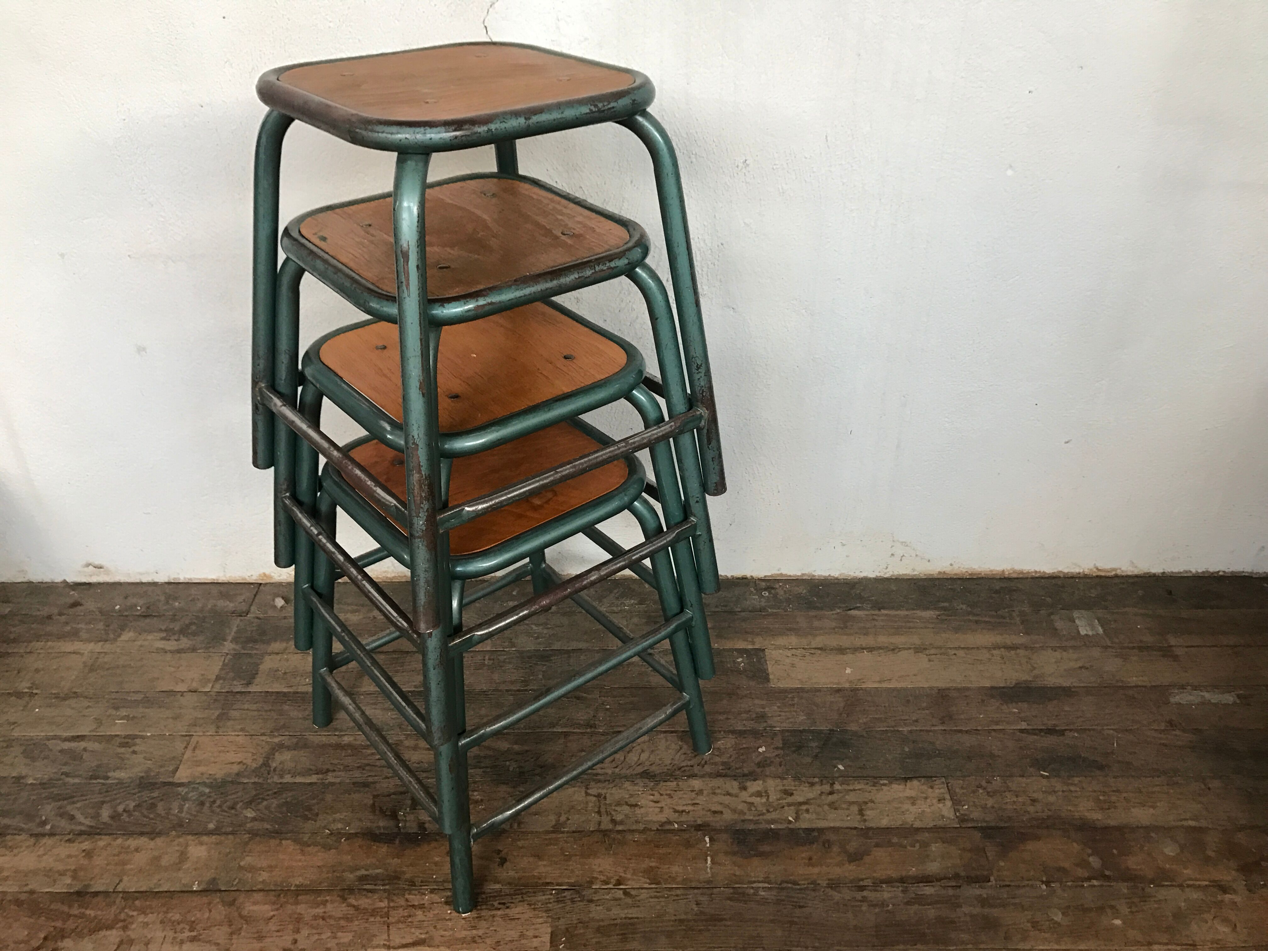 4 vintage green patina effect industrial deco 1950-60 school stools