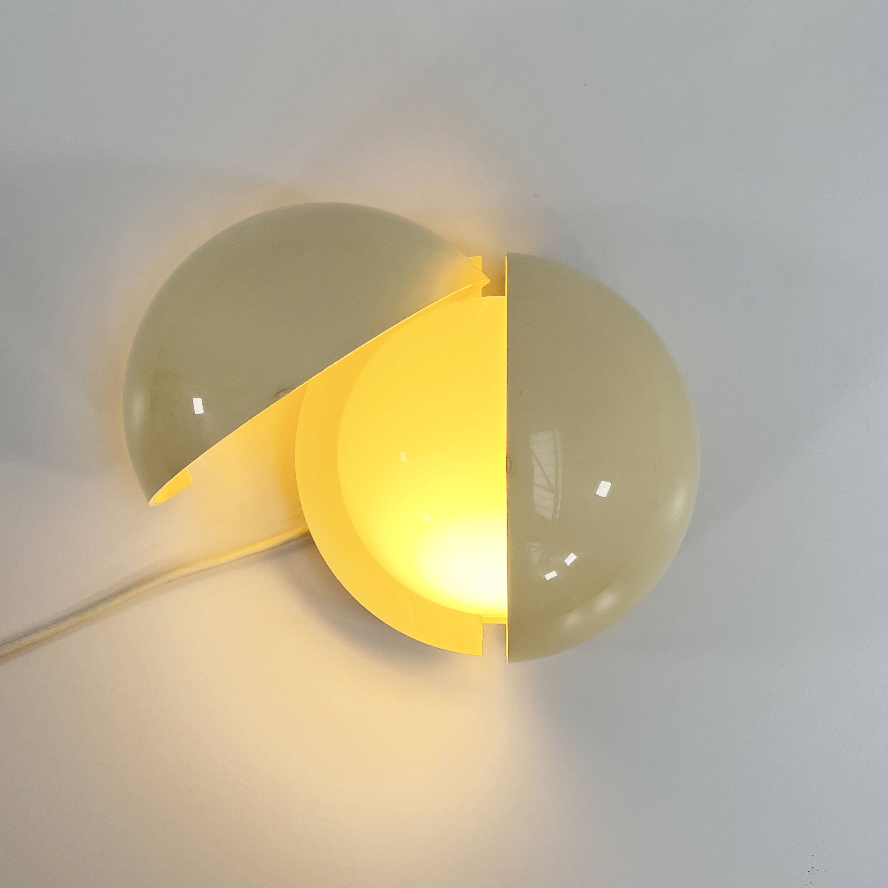 Lampira wall light by G. Piero & A. Monti for Fontana Arte, 1970