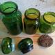 Trio de flacons d'apothicaire en verre vert