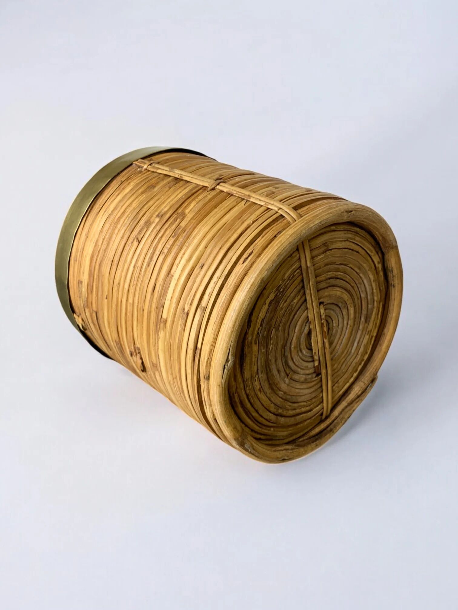 Rattan and brass basket, Italy, 1970, 16 cm diameter (Copy)