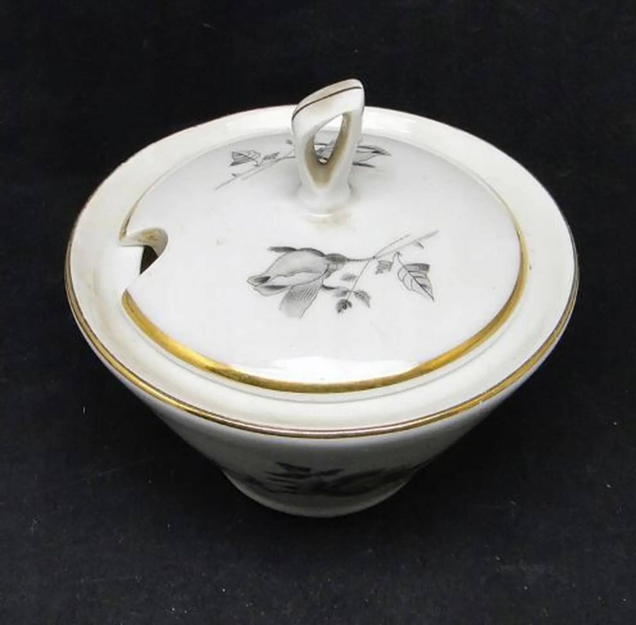 Art Nouveau sugar bowl, cream ceramics, Ćmielów, Poland, 1960s