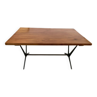 Living room coffee table