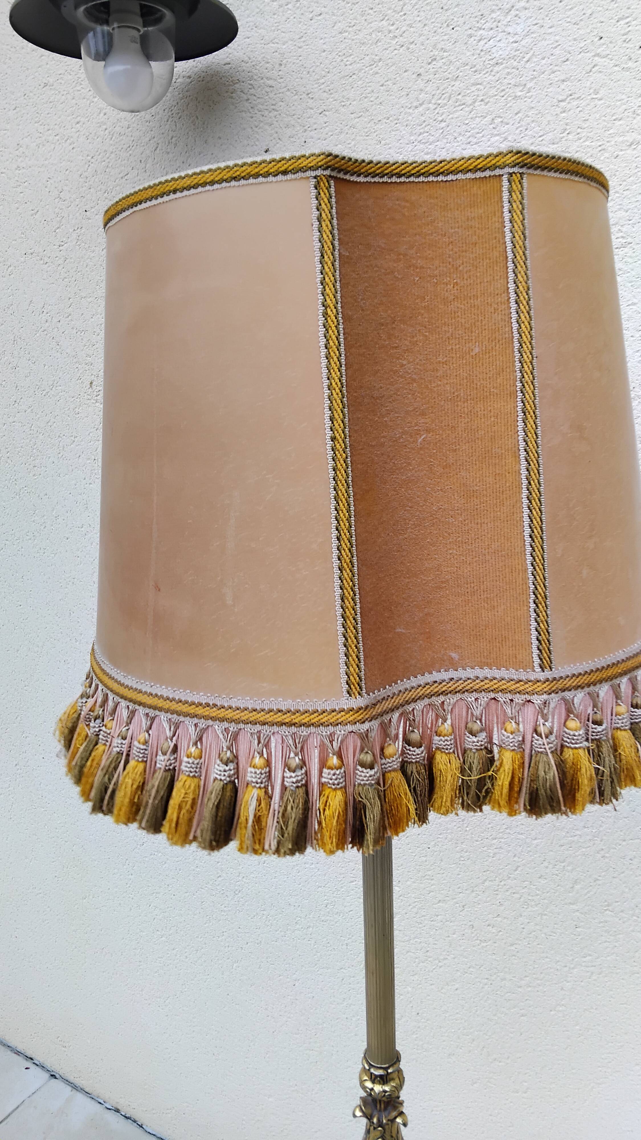 Vintage Louis XV style bronze floor lamp