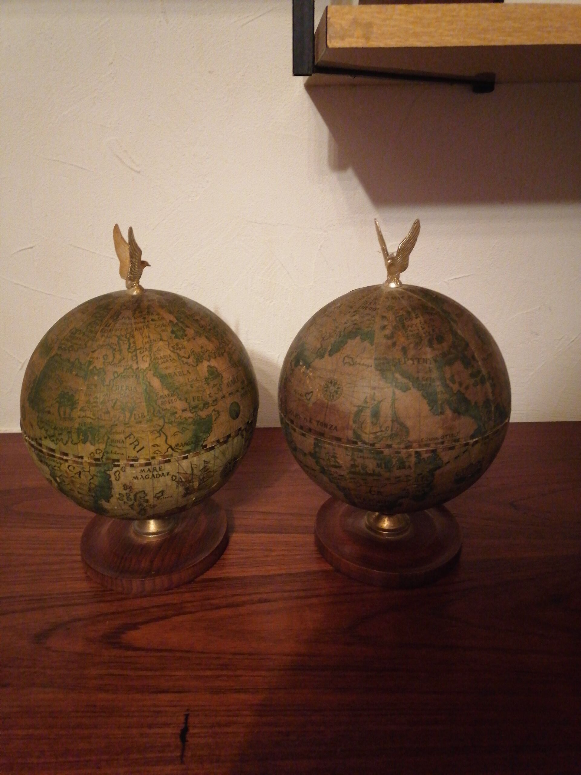 Lot 2 mini bars ice globes to pose 1960 1970