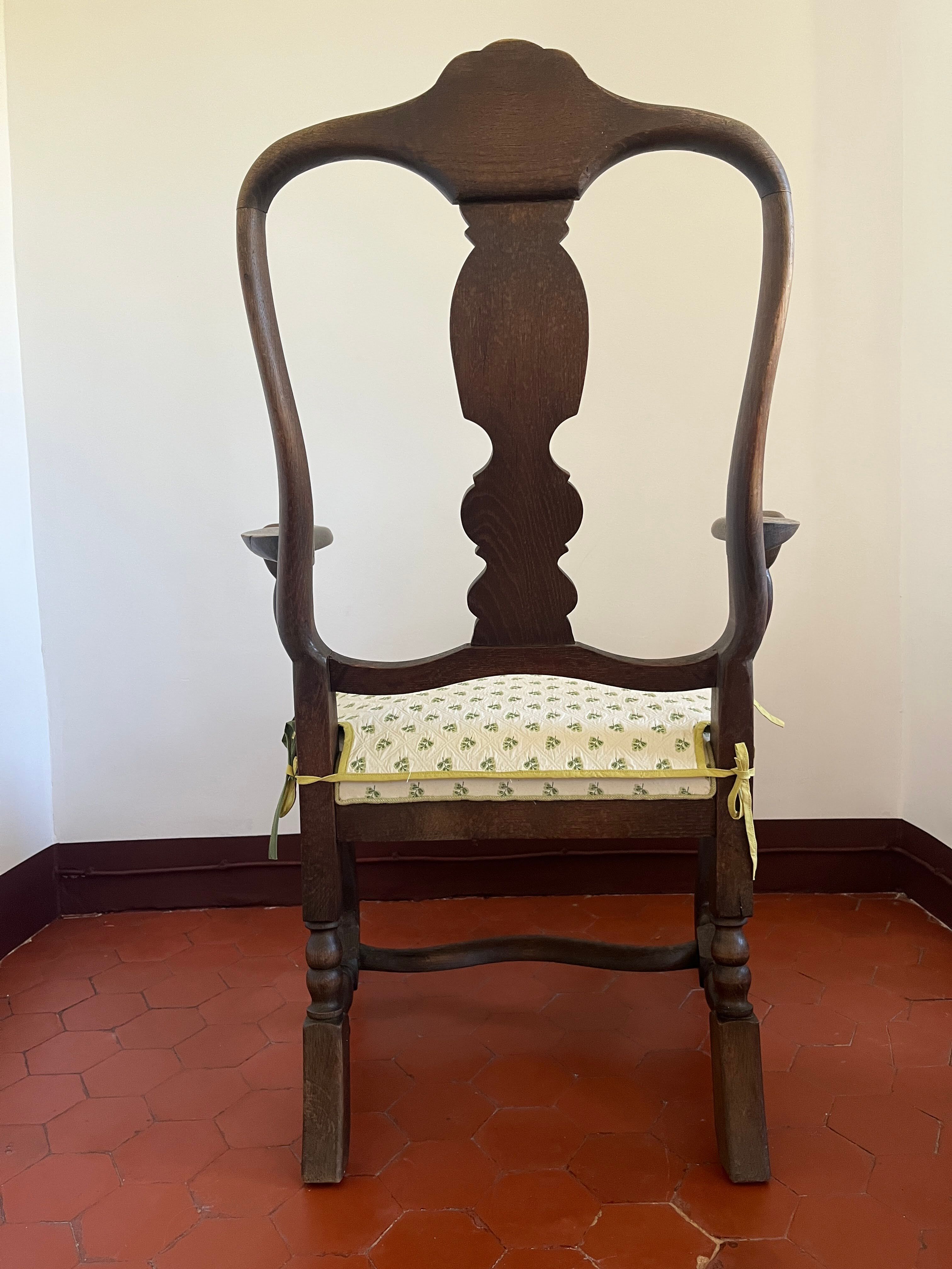 Paire de fauteuils style anglais Chippendale