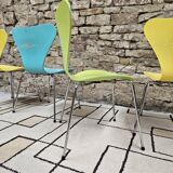 Lot de 4 chaises  Serie 7 d'Arne
Jacobsen, Fritz Hansen